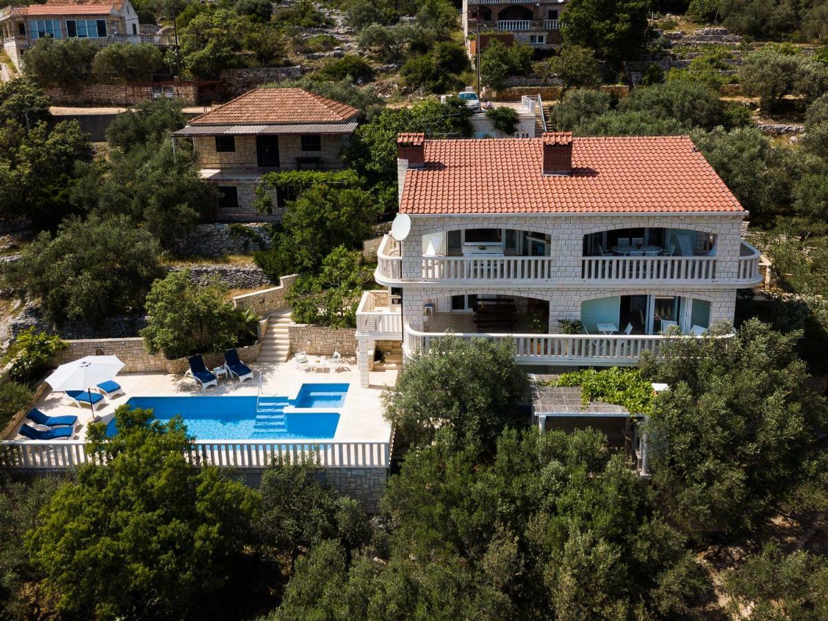 Villa Matic ヴェラ・ルカ エクステリア 写真