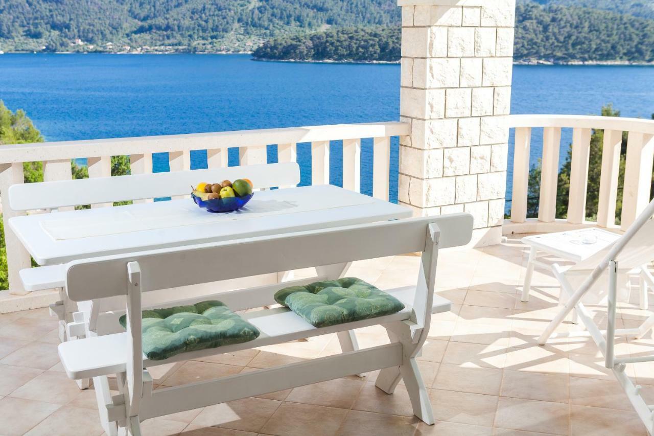 Villa Matic ヴェラ・ルカ エクステリア 写真