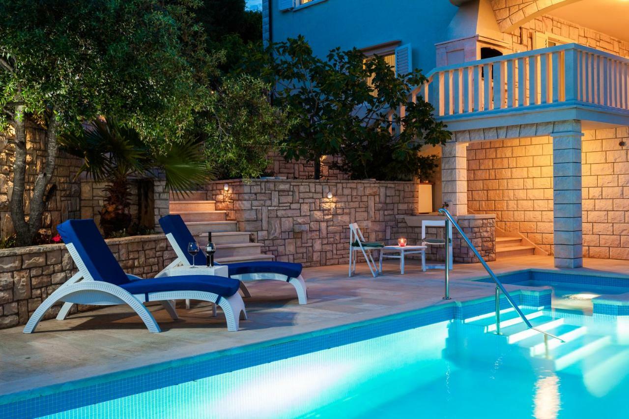 Villa Matic ヴェラ・ルカ エクステリア 写真